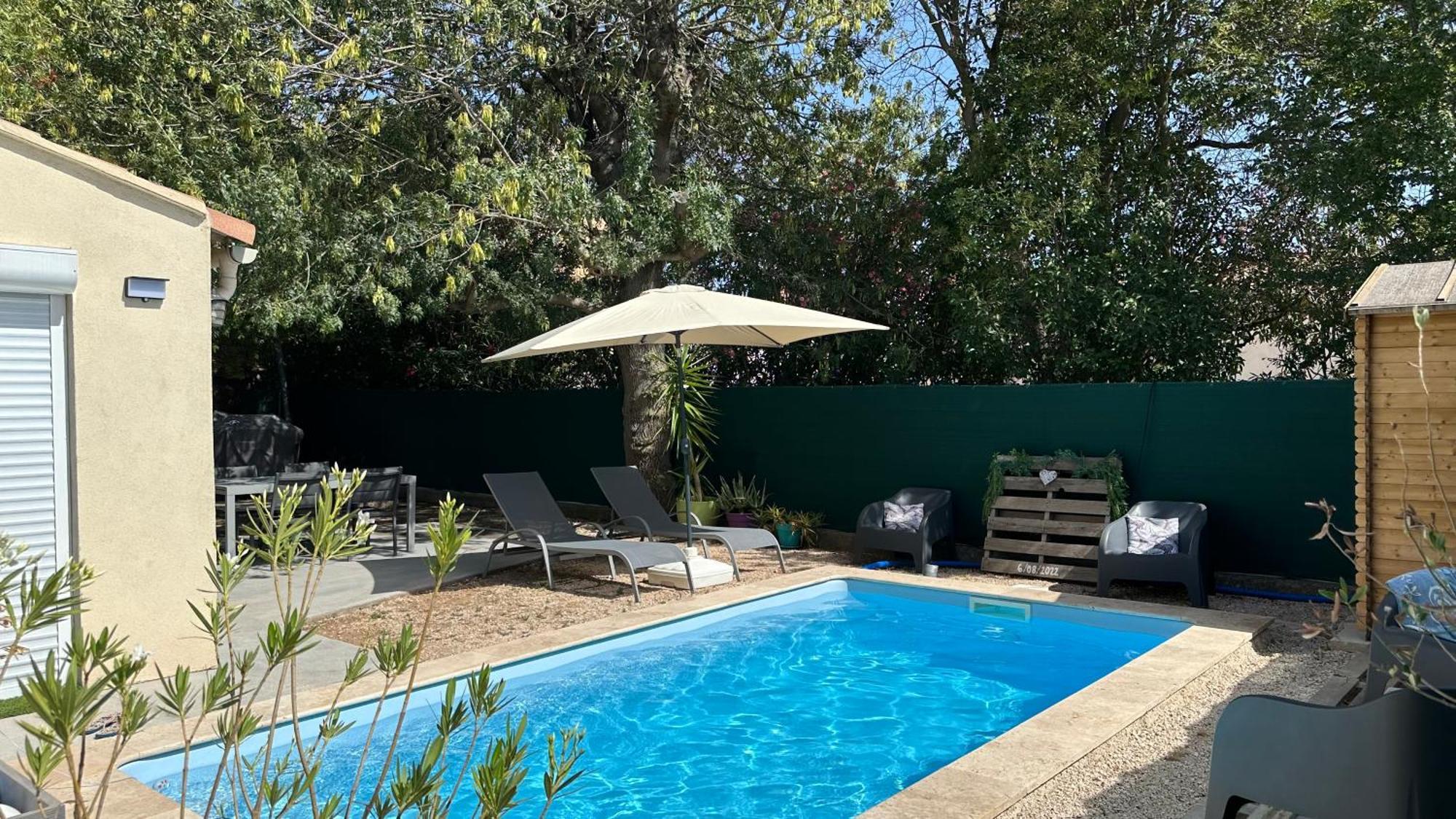 Appartement Proche De La Mer Ла Гард Екстериор снимка